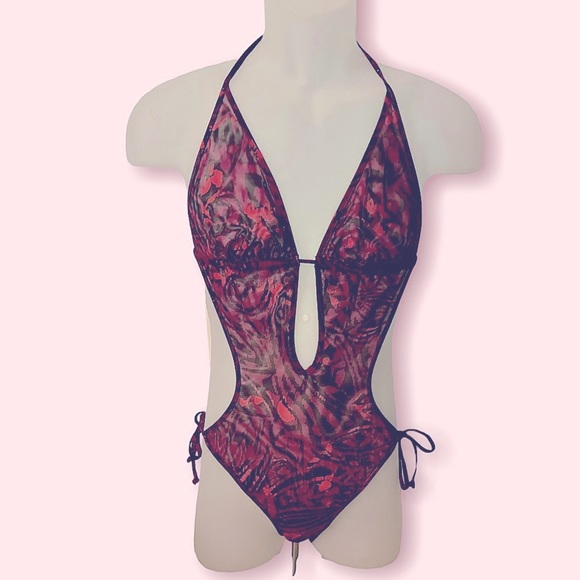 VS Mesh Bodysuit - Picture 5 of 6